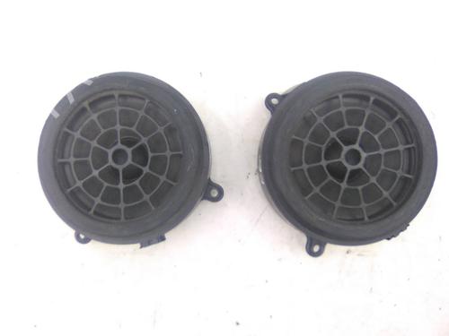 Used Speaker Speaker MERCEDES-BENZ C-CLASS (W203) C 200 CDI (203.004) (116 hp) 22957807 22957807