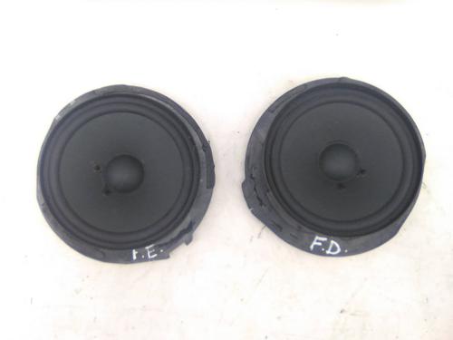 Used Speaker Speaker MERCEDES-BENZ E-CLASS (W211) E 220 CDI (211.006) (150 hp) 22957811 22957811