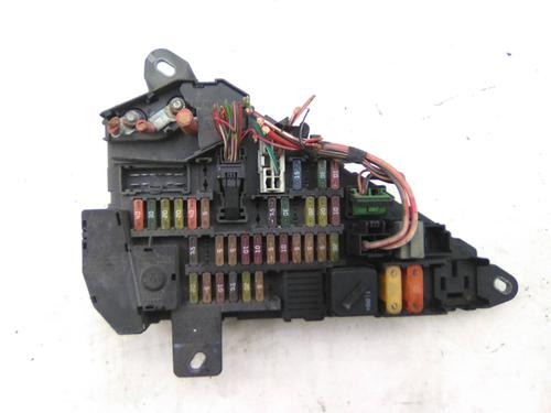 Used Fuse box Fuse box BMW 5 (E60) 530 d (211 hp) 22957927 22957927