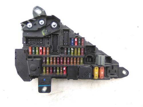 Used Fuse box Fuse box BMW 5 (E60) 520 d (150 hp) 19844132 19844132