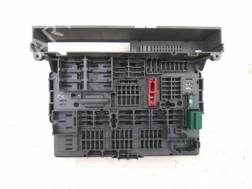 Used Fuse box Fuse box BMW 3 Coupe (E92) 320 d (177 hp) 19844147 19844147