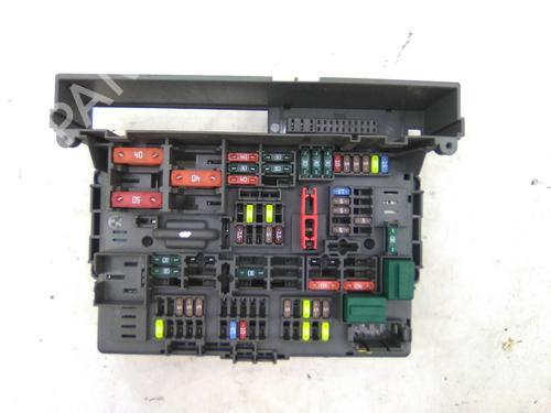 Used Fuse box Fuse box BMW 3 Touring (E91) 320 d (163 hp) 19844149 19844149