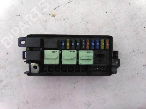 Used Fuse box Fuse box BMW 3 (E36) 320 i (150 hp) 19844159 19844159