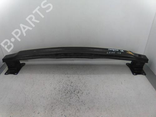 Used Front bumper reinforcement Front bumper reinforcement 21541318 21541318