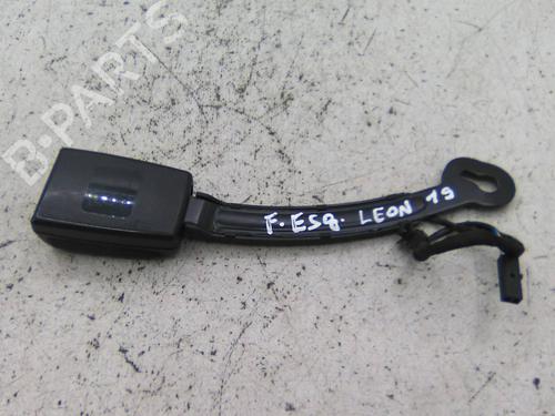 Used Seat buckle Seat buckle SEAT LEON (5F1) 1.0 TSI (115 hp) 21541392 21541392