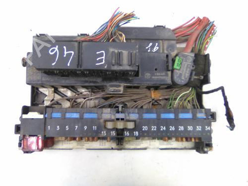 Used Fuse box Fuse box 19844240 19844240