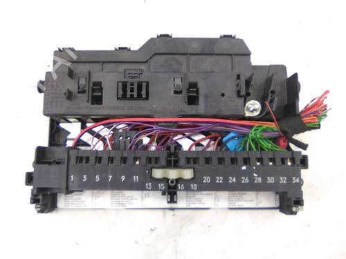 Used Fuse box Fuse box BMW 3 (E46) 330 d (184 hp) 19844274 19844274
