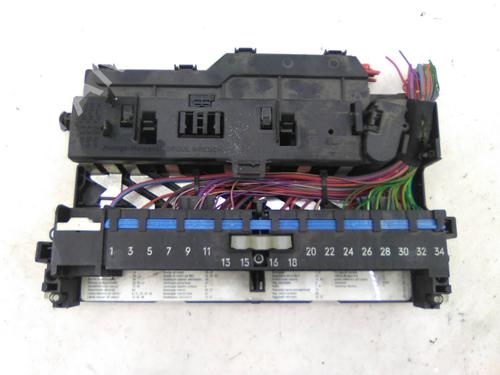 Used Fuse box Fuse box BMW 3 (E46) 320 d (136 hp) 19844276 19844276