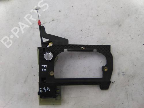 Used Support Support BMW 5 Touring (E39) 525 tds (143 hp) 22958043 22958043