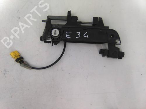Used Front right exterior door handle Front right exterior door handle 22958051 22958051