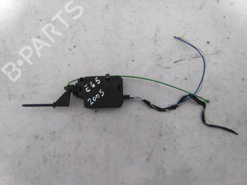 Fuel door actuator BMW 7 (E65, E66, E67) 730 d | BP22958129E18 - Image 3