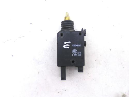Used Electronic module Electronic module BMW 3 (E36) 318 i (113 hp) 22958187 22958187