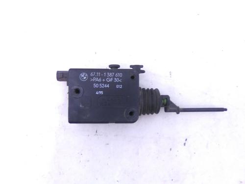 Used Fuel door actuator Fuel door actuator BMW 3 (E36) 318 i (113 hp) 22958197 22958197
