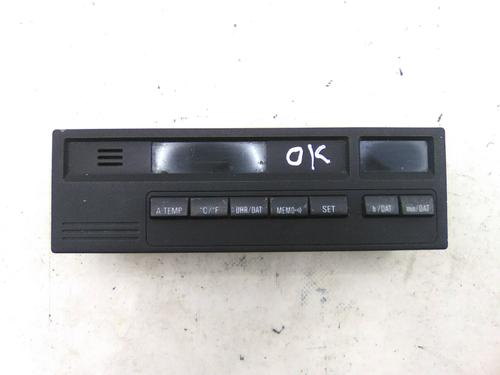 Commandes au volant Commandes au volant BMW 3 (E36) 318 i (113 hp) 22961770 22961770