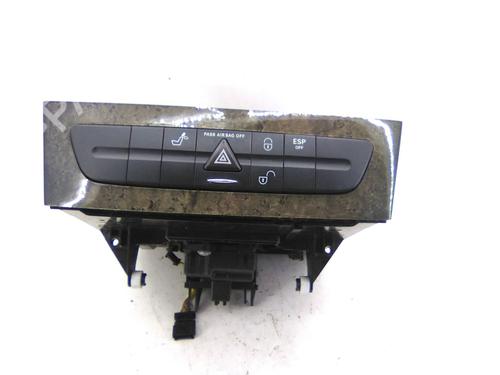 Used Radio Radio MERCEDES-BENZ E-CLASS (W211) E 220 CDI (211.006) (150 hp) 22718710 22718710