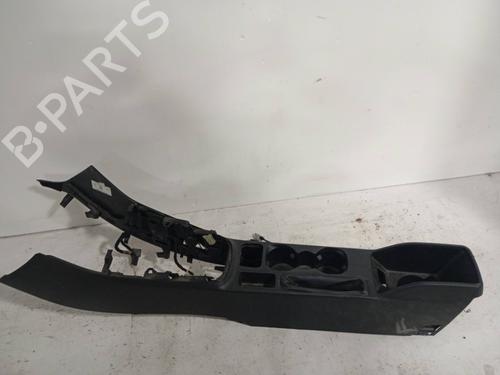 Used Middle console Middle console FORD FIESTA VII (HJ, HF) 1.5 TDCi (86 hp) 19844959 19844959