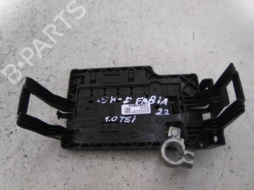 Used Fuse box Fuse box SKODA FABIA IV (PJ3) 1.0 TSI (110 hp) 36226385 36226385