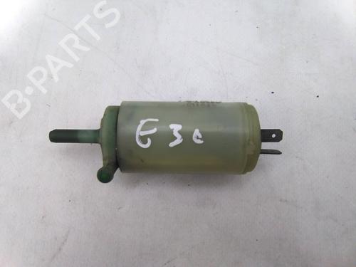 Used Washer pump Washer pump BMW 3 (E30) 318 i (105 hp) 22955486 22955486