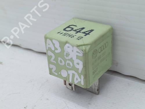 Used Switch Switch AUDI A3 (8P1) 2.0 TDI (136 hp) 19845187 19845187