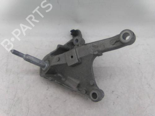 Used Gearbox mount Gearbox mount RENAULT CLIO IV (BH_) 0.9 TCe 90 (BHNF, BHMA, BHMH, BHJK, BHJR) (90 hp) 22955780 22955780