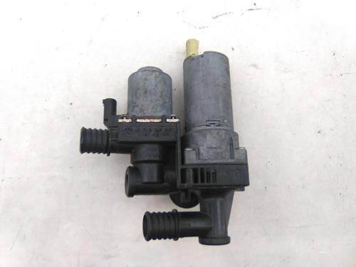 Used Auxiliary water pump Auxiliary water pump BMW X3 (E83) 2.0 d (150 hp) 22953777 22953777