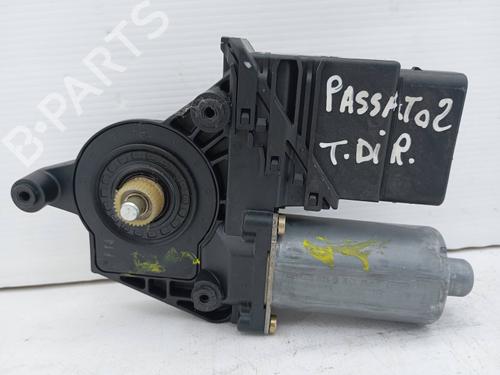 Used Right rear window motor Right rear window motor VW PASSAT B5.5 (3B3) 1.9 TDI (101 hp) 22955911 22955911
