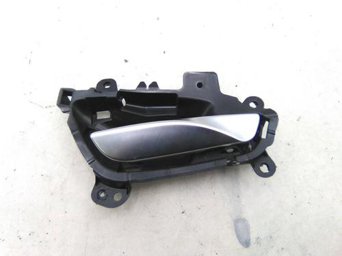 Used Front right interior door handle Front right interior door handle BMW 1 (F20) 120 d (163 hp) 22953987 22953987