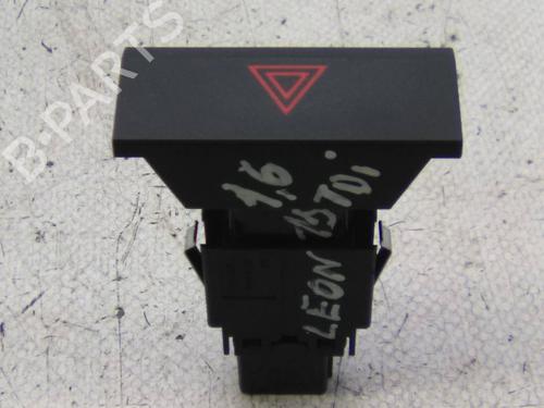 warning-switch-seat-leon-5f1-16-tdi-5f0953235a-2012-2013-2014-2015-2016-2017-2018-2019-2020-2021-20129437 main image