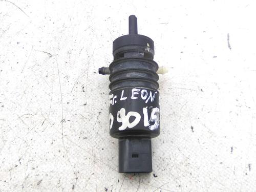 Used Washer pump Washer pump SEAT LEON (5F1) 1.6 TDI (105 hp) 19845468 19845468