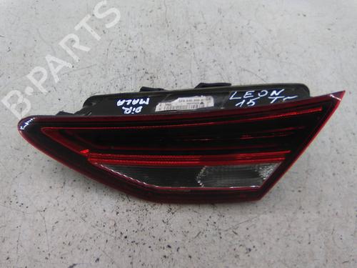 Used Right tailgate light Right tailgate light SEAT LEON (5F1) 1.6 TDI (105 hp) 20242457 20242457