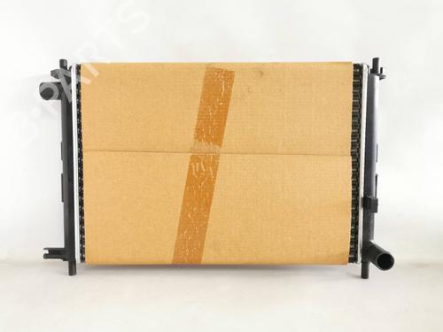 Used Water radiator Water radiator 19845685 19845685