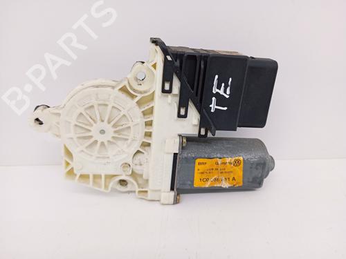 Used Left rear window motor Left rear window motor VW GOLF IV Variant (1J5) 1.4 16V (75 hp) 33178901 33178901