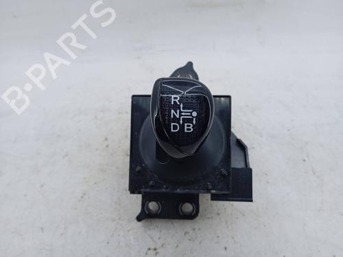Used Gear lever Gear lever TOYOTA AURIS (_E18_) 1.8 Hybrid (ZWE186_, ZWE186R) (136 hp) 25344249 25344249