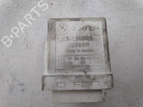 Used Electronic module Electronic module BMW 3 (E46) 320 d (129 hp) 20482636 20482636