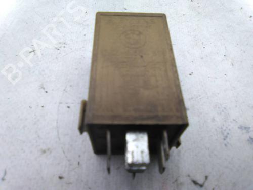 Used Switch Switch BMW 3 (E46) 320 d (136 hp) 20482649 20482649