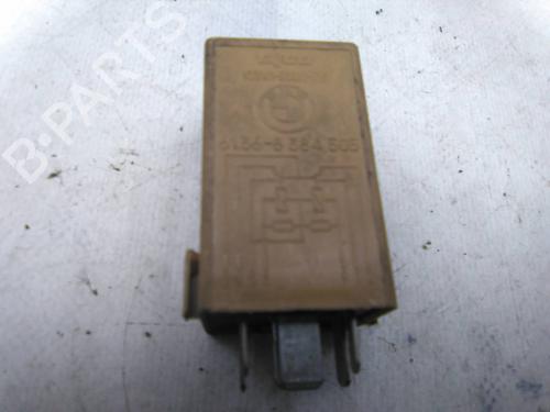 Used Switch Switch BMW 5 (E39) 525 tds (143 hp) 20482661 20482661