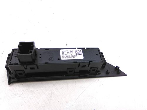 Switch BMW 1 (F20) 118 d | BP24148291I30 - Image 3