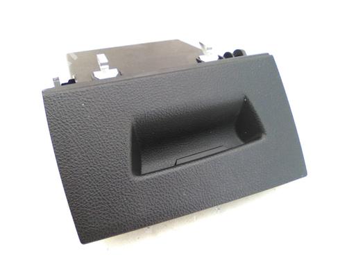 Used Cup/Object holder Cup/Object holder BMW 1 (F20) 118 d (136 hp) 24148308 24148308