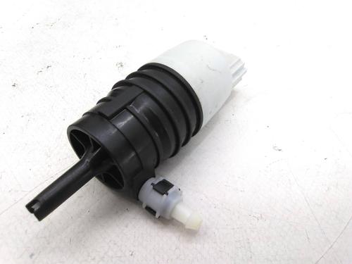 washer-pump-bmw-5-g30-f90-2016-24645237 main image