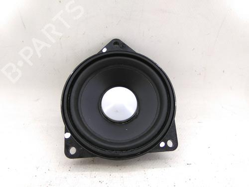 Used Speaker Speaker BMW 5 (G30, F90) M 550 d xDrive (400 hp) 24410566 24410566