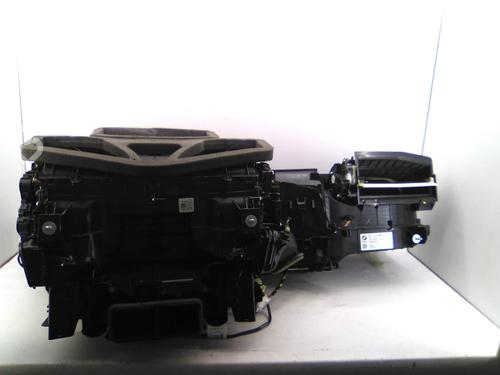 Used Heater matrix box Heater matrix box BMW 5 Touring (G31) 525 d (211 hp) 21521978 21521978