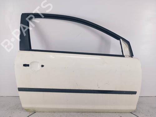 Used Right front door Right front door MERCEDES-BENZ 190 (W201) [1982-1993] 36226664 36226664