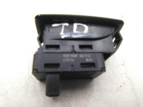 Switch BMW 1 (E87) 120 d | BP21058738I30 - Image 2