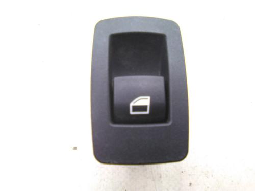 Used Switch Switch BMW 3 (F30, F80) 320 d (163 hp) 21064154 21064154