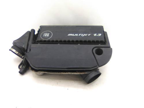 Used Air filter box Air filter box FIAT 500 (312_) 1.3 D Multijet (312AXB1A) (75 hp) 22197761 22197761