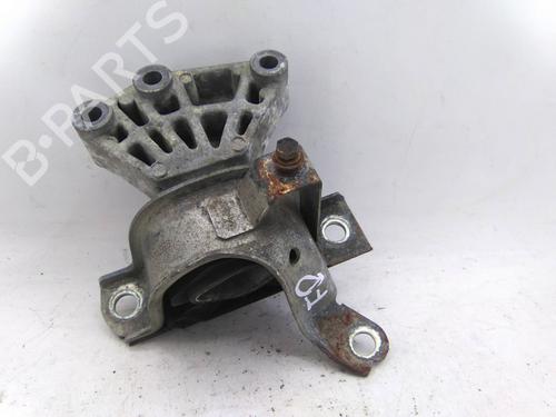 Used Engine mount Engine mount FIAT 500 (312_) 1.3 D Multijet (312AXB1A) (75 hp) 22197759 22197759