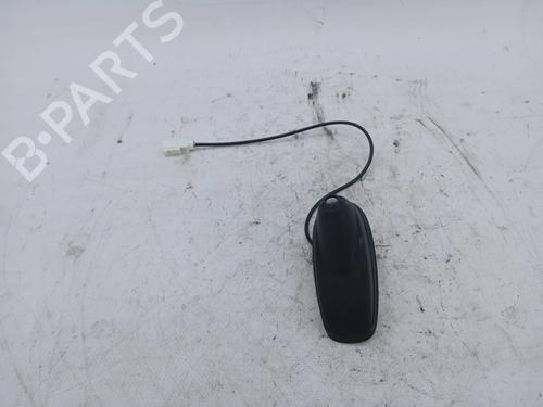 Antenne/Base Antenne/Base PEUGEOT 208 II (UB_, UP_, UW_, UJ_) 1.2 PureTech 75 (75 hp) 22700899 22700899