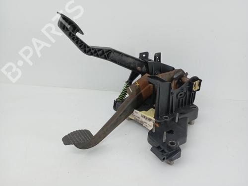 Used Break pedal Break pedal PEUGEOT 407 SW Estate Van (6E_) 1.6 HDi (109 hp) 31624843 31624843