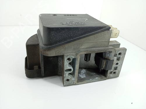 Used Mass air flow sensor Mass air flow sensor AUDI 80 B4 Avant (8C5) 1.9 TDI (90 hp) 32189786 32189786