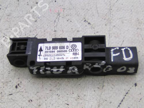 Used Electronic module Electronic module VW TOUAREG (7LA, 7L6, 7L7) 2.5 R5 TDI (174 hp) 22955994 22955994